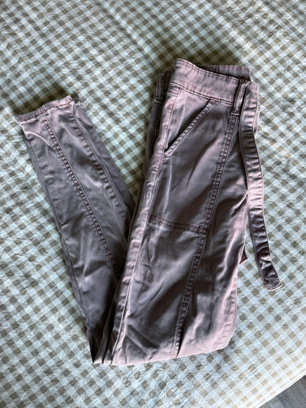 American Eagle Dusty Pink Skinny Jeans